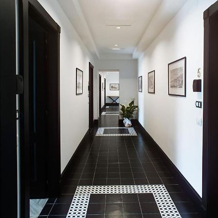 Fida Rooms Naples Extérieur photo