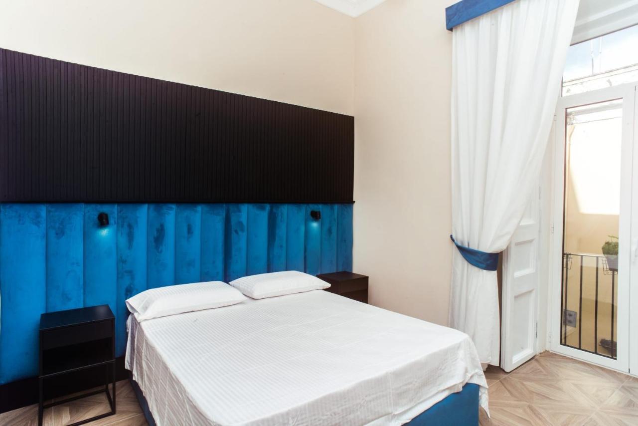 Fida Rooms Naples Extérieur photo